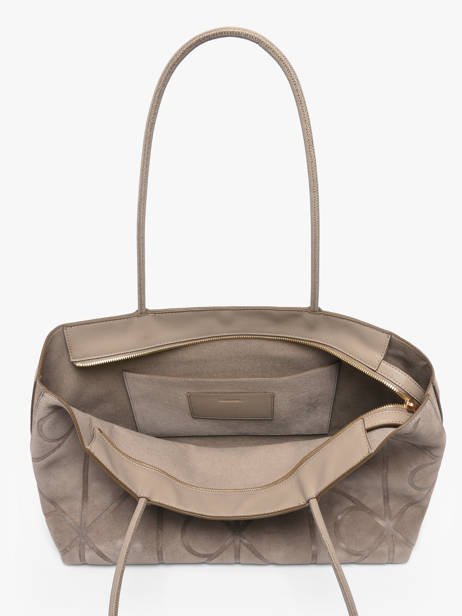 Sac Porté épaule Embossed Emblem Aspect Daim Calvin klein jeans Beige embossed emblem 4F3334G vue secondaire 2